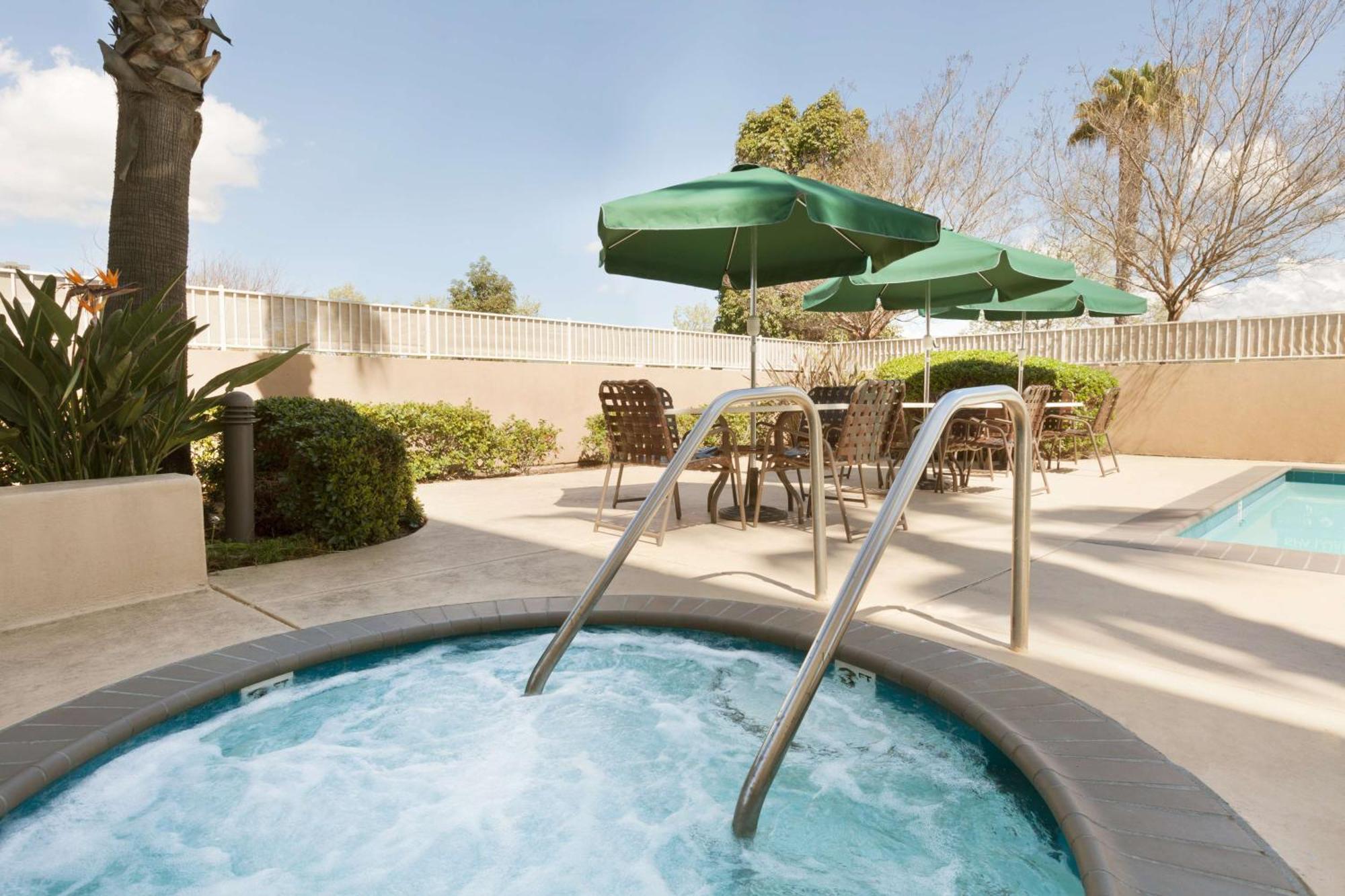 Hilton Garden Inn San Jose/Milpitas Esterno foto