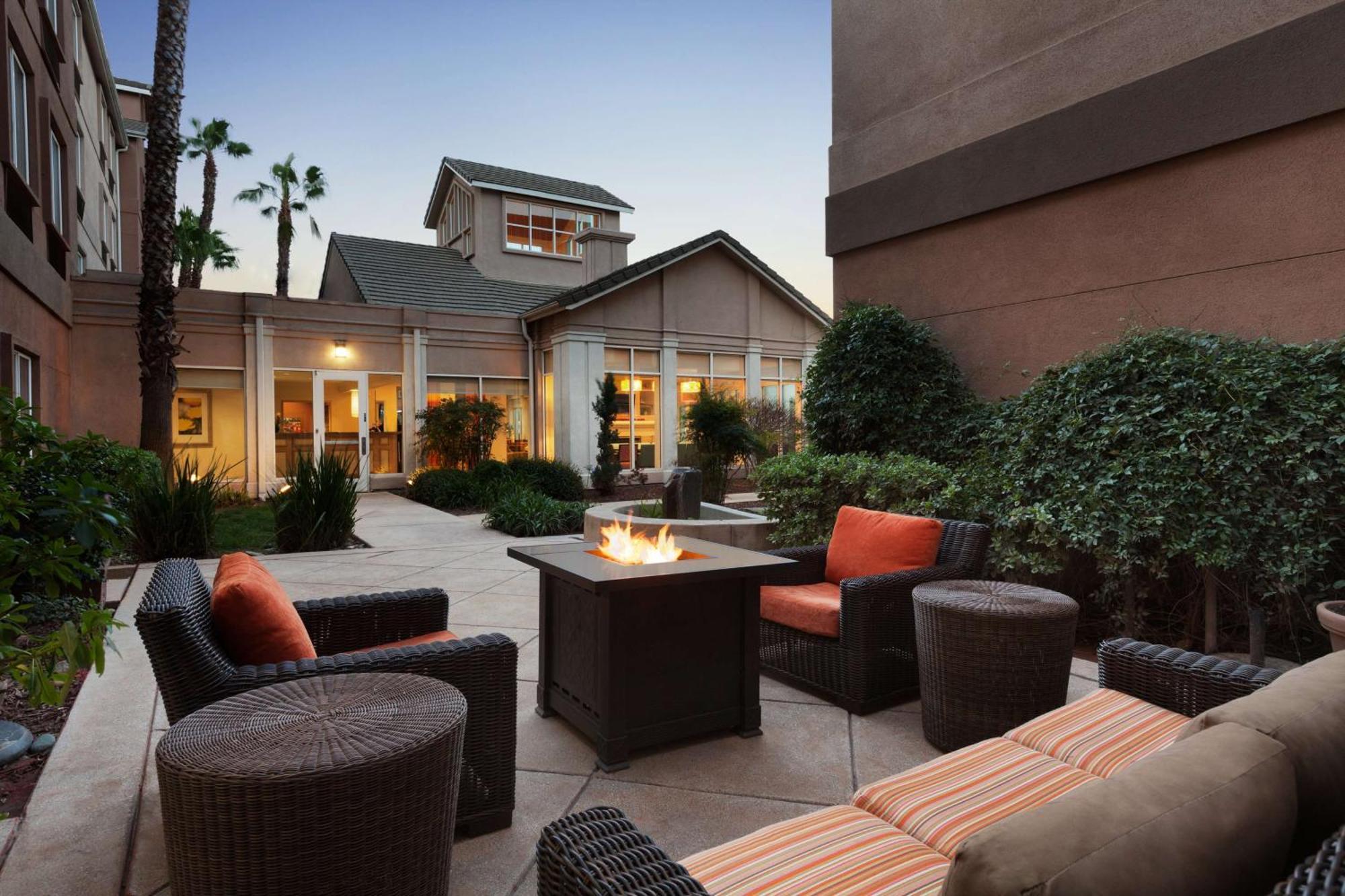 Hilton Garden Inn San Jose/Milpitas Esterno foto